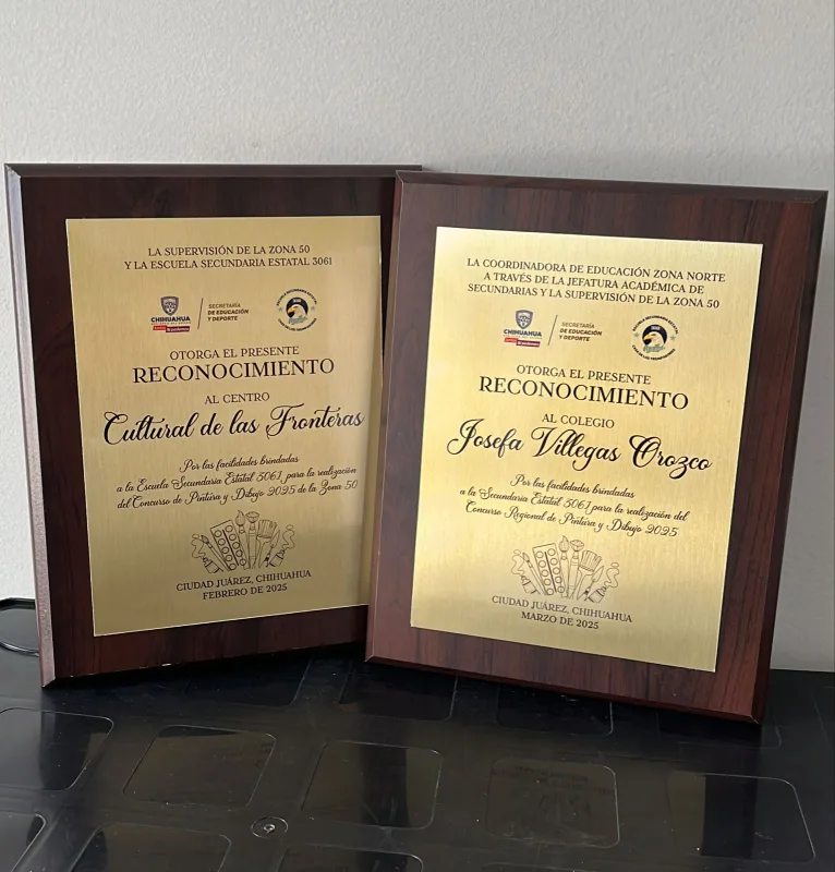 Placas